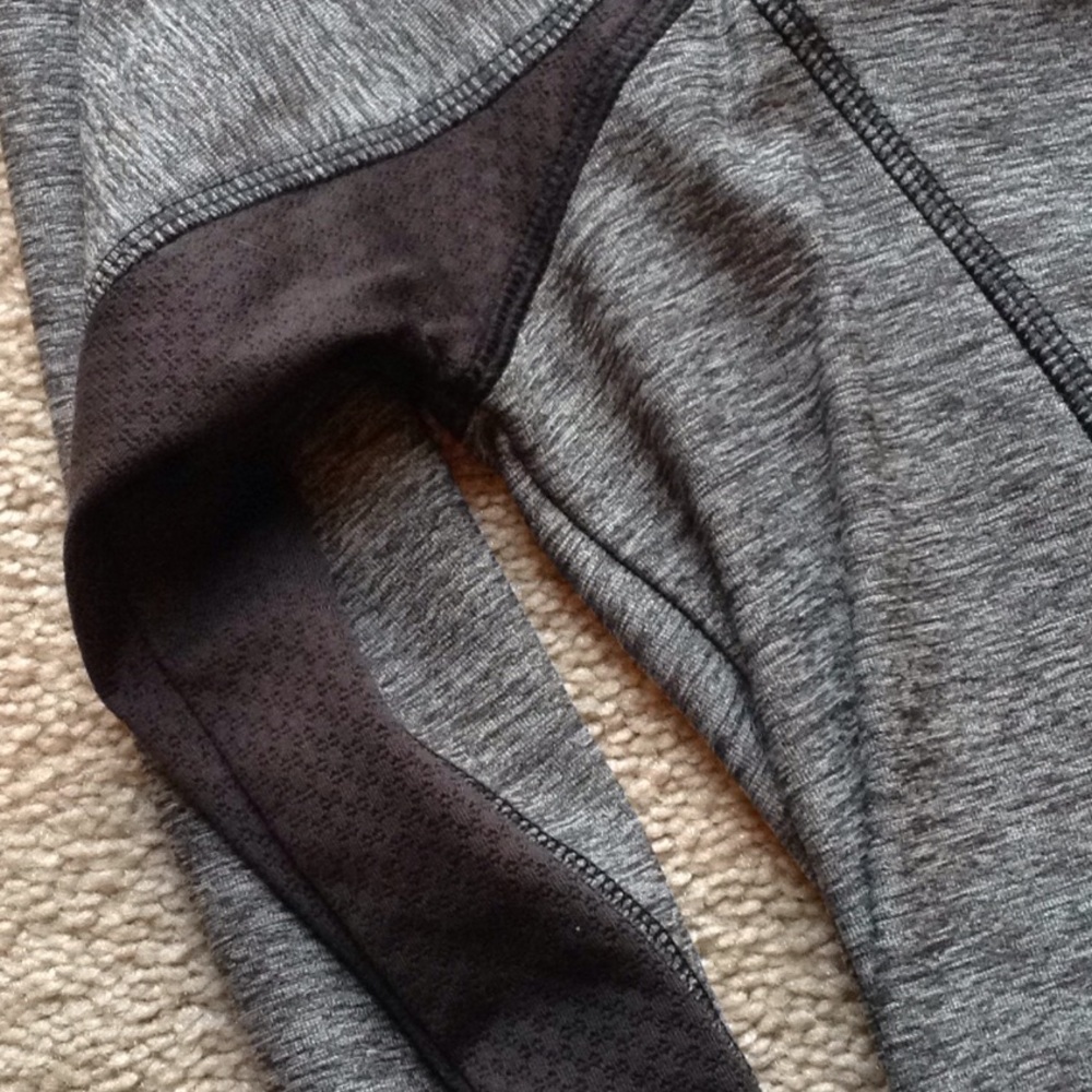 Champion semi-fitted work out long sleeved top - Picture 5 of 8